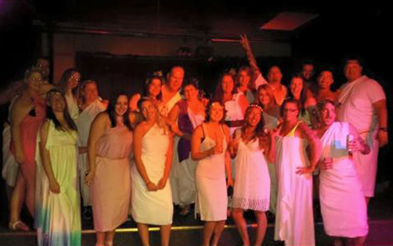 togas-2